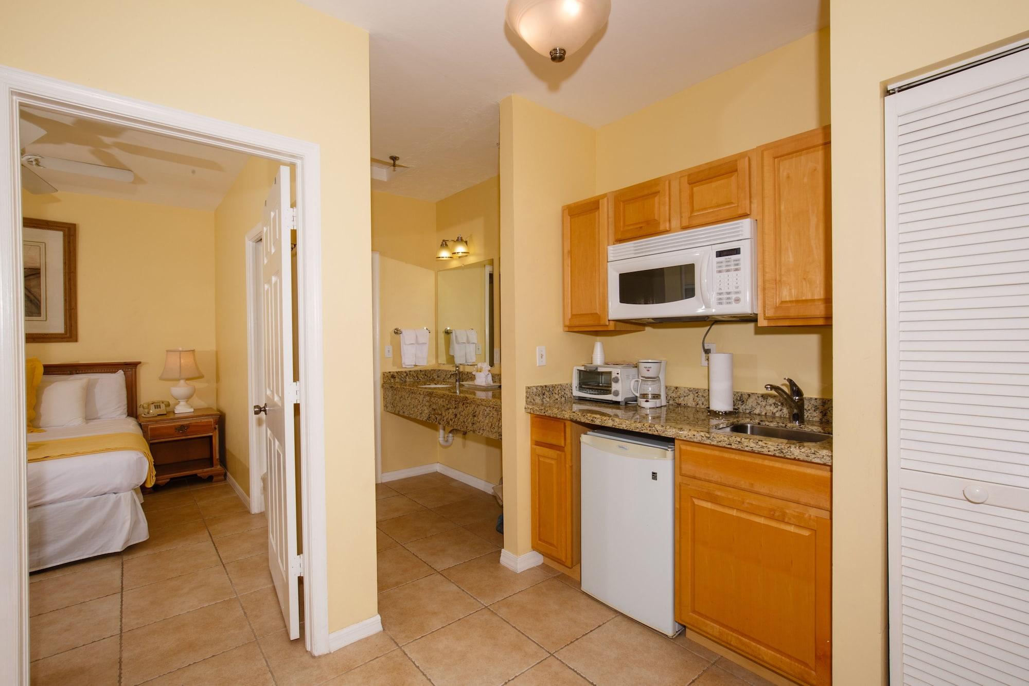 Naples Garden Inn Εξωτερικό φωτογραφία
